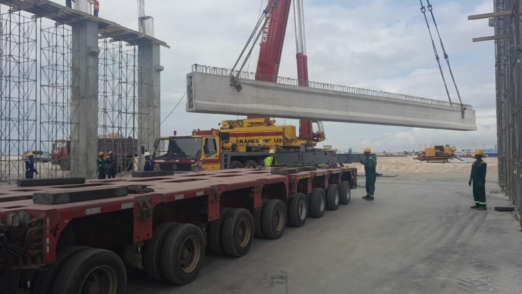 Lifting of 35 Tons Beams for Over-head Bridge in Onipanu